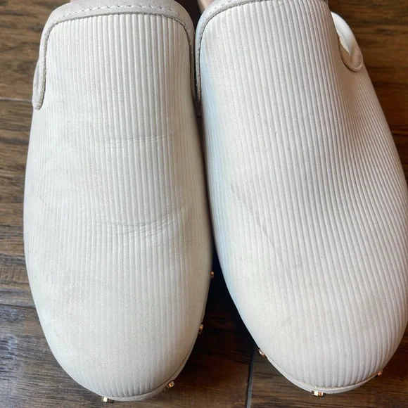 Dolce Vita Beige Mules with Wooden Platform - Picture 6 of 6